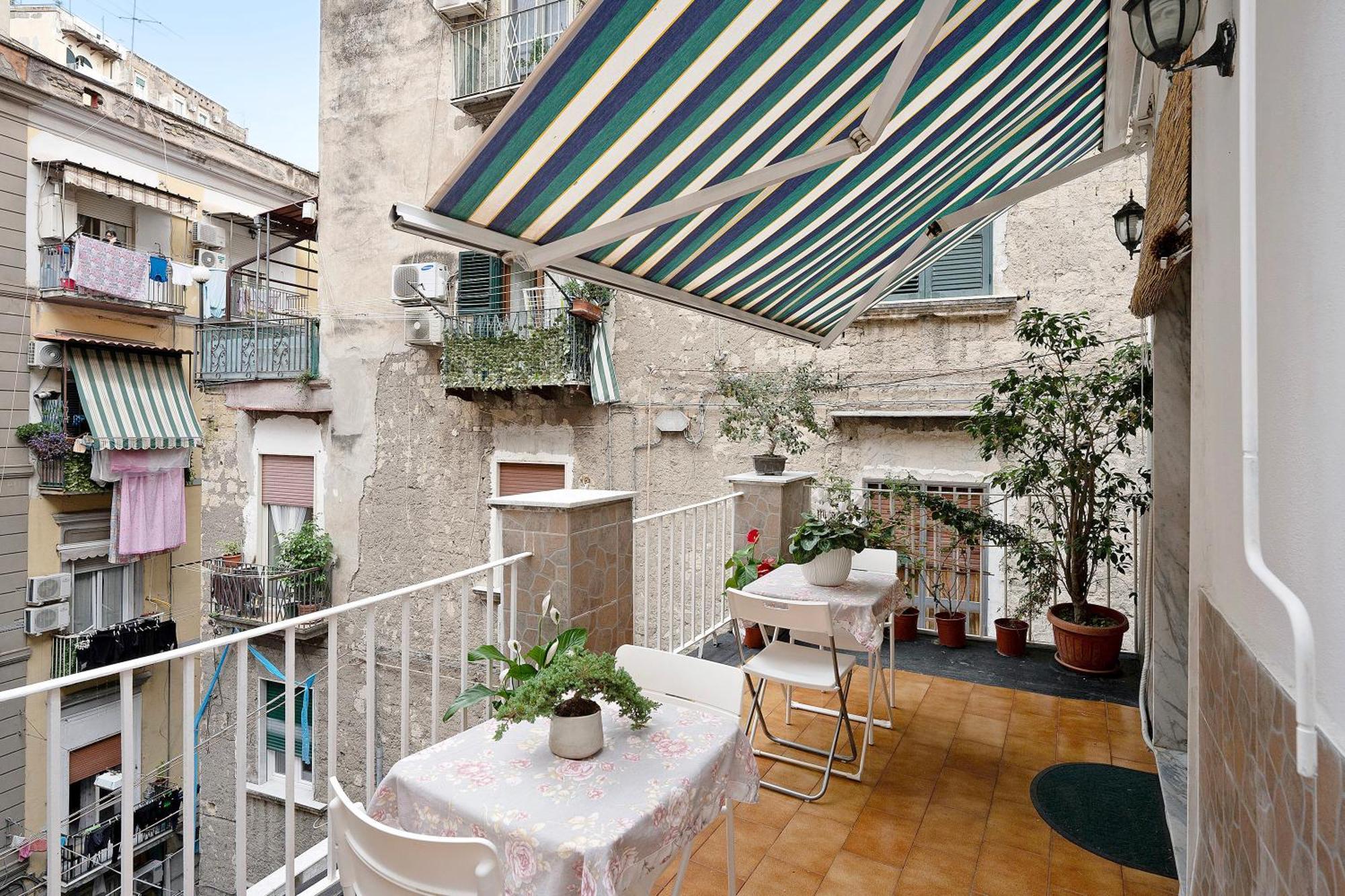 La Casa Di Gennaro - Napoli Apartment Exterior foto